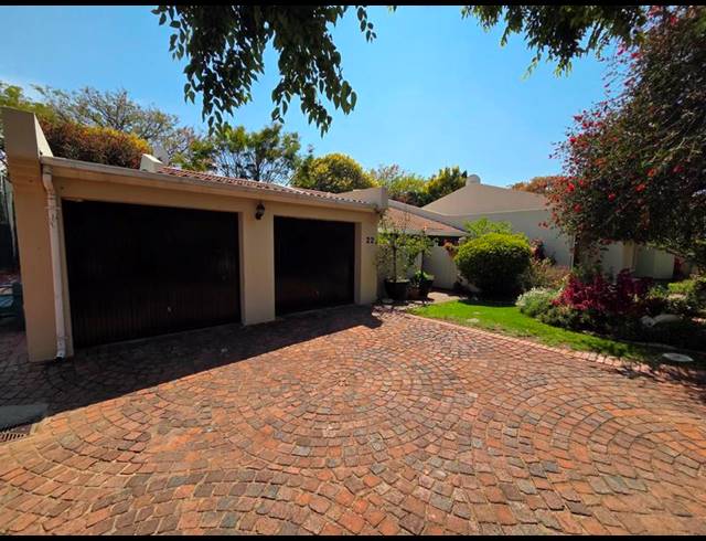 2 BEDROOM HOUSE FOR SALE IN LONEHILL